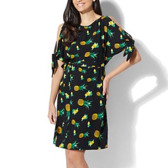New York & Company Dresses & Skirts - NY&Co Cold Shoulder Pineapple Lemon Print Dress